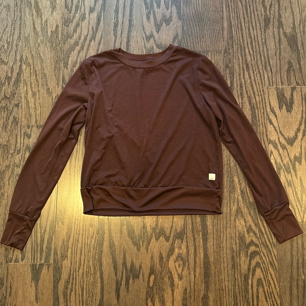 Vuori Burgandy long sleeve top size S
